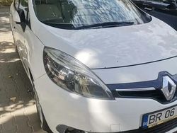 Utilizat 2013 Renault Grand Scénic III Monovolum | 5.300 EUR