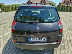 Utilizat 2007 Renault Mégane II | 2.400 EUR