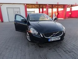 Utilizat 2010 Volvo V60 Break | 6.490 EUR (Scump)
