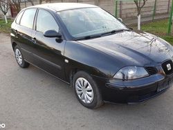 Utilizat 2004 Seat Ibiza Hatchback | 1.390 EUR