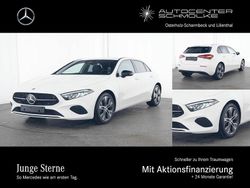 Utilizat 2024 Mercedes A180 Advanced | 31.627 EUR (Preț OK)