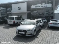 Gri Utilizat 2016 Audi A3 Design Berlinǎ | 17.990 EUR (Scump)
