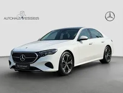 Utilizat 2023 Mercedes E220 Avantgarde | 58.393 EUR