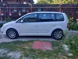 Utilizat 2010 VW Touran Monovolum | 5.500 EUR (Preț OK)