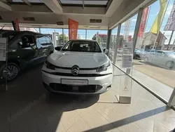 Alb Nouă 2024 Citroën C4 Hatchback | 25.291 EUR
