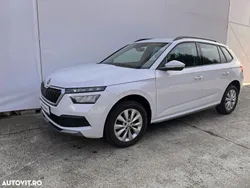 Alb Utilizat 2022 Skoda Kamiq Style SUV | 18.990 EUR (Puțin scump)