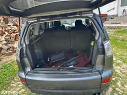 Gri Utilizat 2007 Mitsubishi Outlander Instyle SUV | 4.500 EUR (Preț OK)