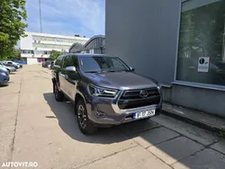 Gri Utilizat 2022 Toyota HiLux Executive Pickup | 31.500 EUR
