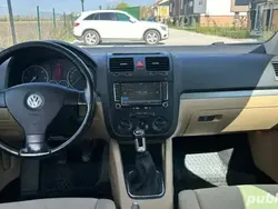 VW Golf V