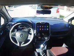 Alb Utilizat 2015 Renault Clio IV Hatchback | 4.600 EUR (Preț OK)