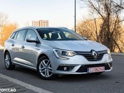 Culoaregri Utilizat 2020 Renault Mégane GrandTour Zen Break | 9.680 EUR (Preț bun)