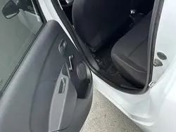 Alb Utilizat 2014 Dacia Logan Berlinǎ | 4.300 EUR (Preț OK)