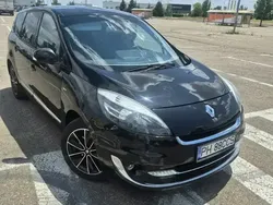 Utilizat 2012 Renault Grand Scénic III Monovolum | 5.300 EUR
