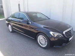 Utilizat 2015 Mercedes 220 Berlinǎ | 18.000 EUR