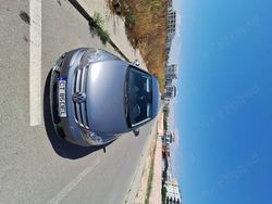 Gri Utilizat 2006 VW Golf V Hatchback | 2.300 EUR (Preț OK)