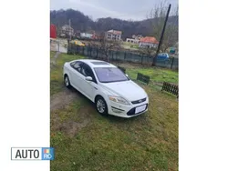 Alb Utilizat 2011 Ford Mondeo Berlinǎ | 5.900 EUR (Puțin scump)