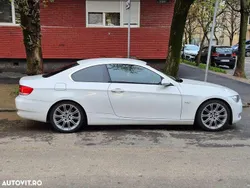 Alb Utilizat 2008 BMW 320 Coupe | 6.900 EUR (Puțin scump)