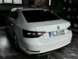 Alb Utilizat 2016 Skoda Superb Berlinǎ | 12.500 EUR (Preț OK)