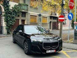 Culoarenegru Utilizat 2023 BMW 740 Comfort Edition Berlinǎ | 79.500 EUR