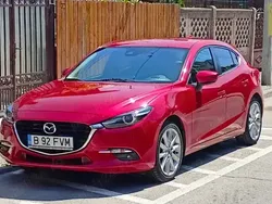 Rosu Utilizat 2017 Mazda 3 Hatchback | 14.000 EUR (Preț OK)