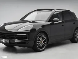 Negru Utilizat 2019 Porsche Cayenne SUV | 48.493 EUR (Preț bun)