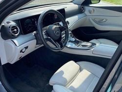 Culoaregri Utilizat 2021 Mercedes E220 Avantgarde Berlinǎ | 27.900 EUR (Preț OK)