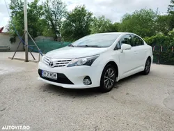 Alb Utilizat 2012 Toyota Avensis Berlinǎ | 6.750 EUR (Preț OK)