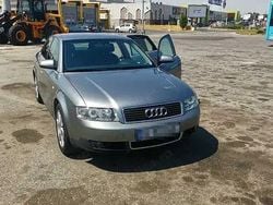 Utilizat 2001 Audi A4 Berlinǎ | 800 EUR (Super Preț)