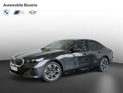 Gri sophisto brilliant effect metalizat metalizat Utilizat 2024 BMW 530e Comfort Edition Berlinǎ | 64.950 EUR
