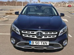 Mercedes GLA200