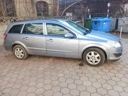 Utilizat 2009 Opel Astra Break | 2.850 EUR (Preț OK)