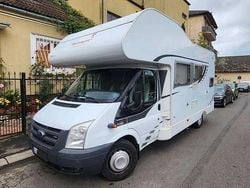 Culoarealb Utilizat 2008 Ford Transit Monovolum | 24.500 EUR
