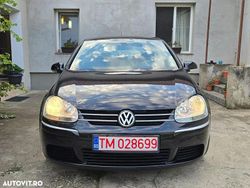 Culoarenegru Utilizat 2006 VW Golf V Comfortline Hatchback | 2.700 EUR (Preț OK)