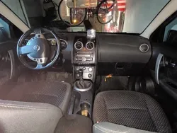 Galbeuriu Utilizat 2007 Nissan Qashqai SUV | 3.800 EUR (Preț OK)