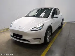 Alb Utilizat 2022 Tesla Model Y Long Range SUV | 37.991 EUR (Preț OK)