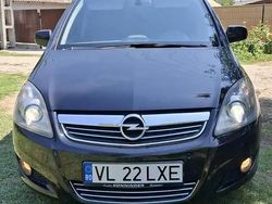 Negru Utilizat 2010 Opel Zafira Monovolum | 4.600 EUR (Preț OK)