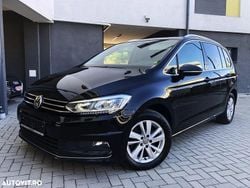 Culoarenegru Utilizat 2020 VW Touran Highline Monovolum | 15.199 EUR (Preț bun)