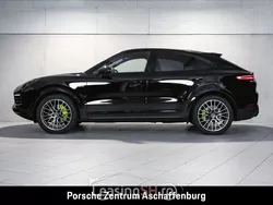 Negru Utilizat 2021 Porsche Cayenne SUV | 123.670 EUR