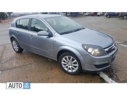 Argintiu Utilizat 2006 Opel Astra Hatchback | 2.950 EUR (Scump)
