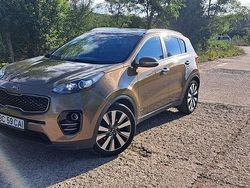 Culoareverde Utilizat 2016 Kia Sportage Platinum SUV | 16.500 EUR (Preț OK)