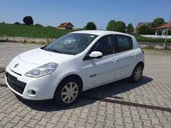 Utilizat 2013 Renault Clio IV Berlinǎ | 3.200 EUR