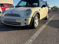 Culoarealb Utilizat 2006 Mini Cooper Coupé Coupe | 4.950 EUR (Preț OK)
