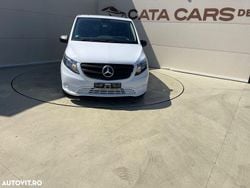 Culoarealb Utilizat 2021 Mercedes Vito Monovolum | 26.620 EUR (Preț bun)
