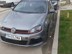 Utilizat 2010 VW Golf VI R-line Berlinǎ | 6.200 EUR (Puțin scump)