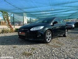 Culoarenegru Utilizat 2013 Ford Focus SYNC Edition Hatchback | 4.150 EUR (Preț bun)