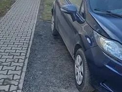 Albastru Utilizat 2010 Ford Fiesta Hatchback | 1.700 EUR (Super Preț)