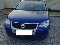 Albastru Utilizat 2010 VW Touran Trendline Monovolum | 4.300 EUR (Preț OK)