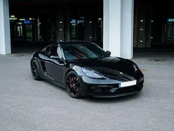 Culoarenegru Utilizat 2024 Porsche 718 Cayman Coupe | 99.500 EUR