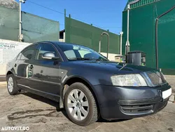 Culoaregri Utilizat 2007 Skoda Superb Berlinǎ | 3.150 EUR
