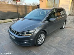 Gri Utilizat 2016 VW Touran Comfortline Monovolum | 9.999 EUR (Preț bun)